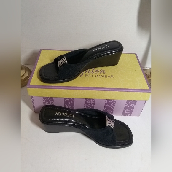 Brighton "Isabel" Black Wedge Shoes Size 6M Excellent condition - Picture 1 of 5